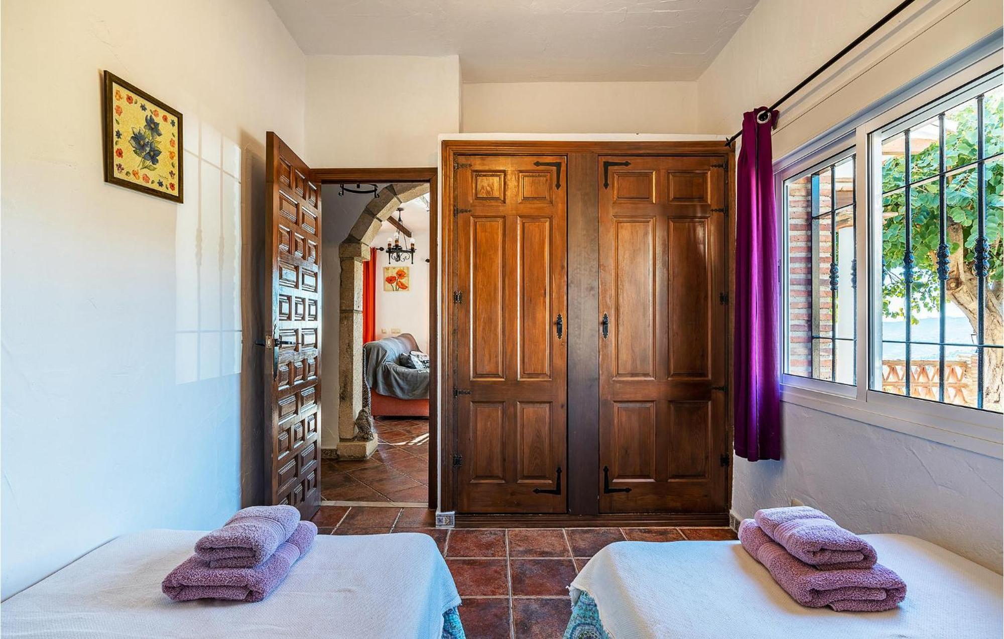 Amazing Home In Frigiliana With Kitchen Luaran gambar