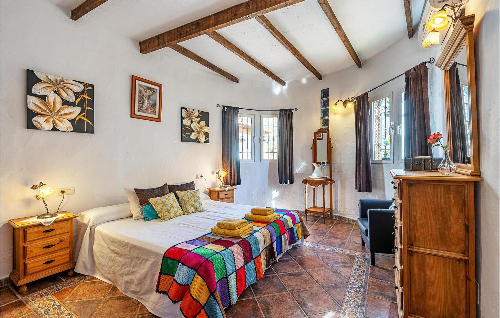 Amazing Home In Frigiliana With Kitchen Luaran gambar