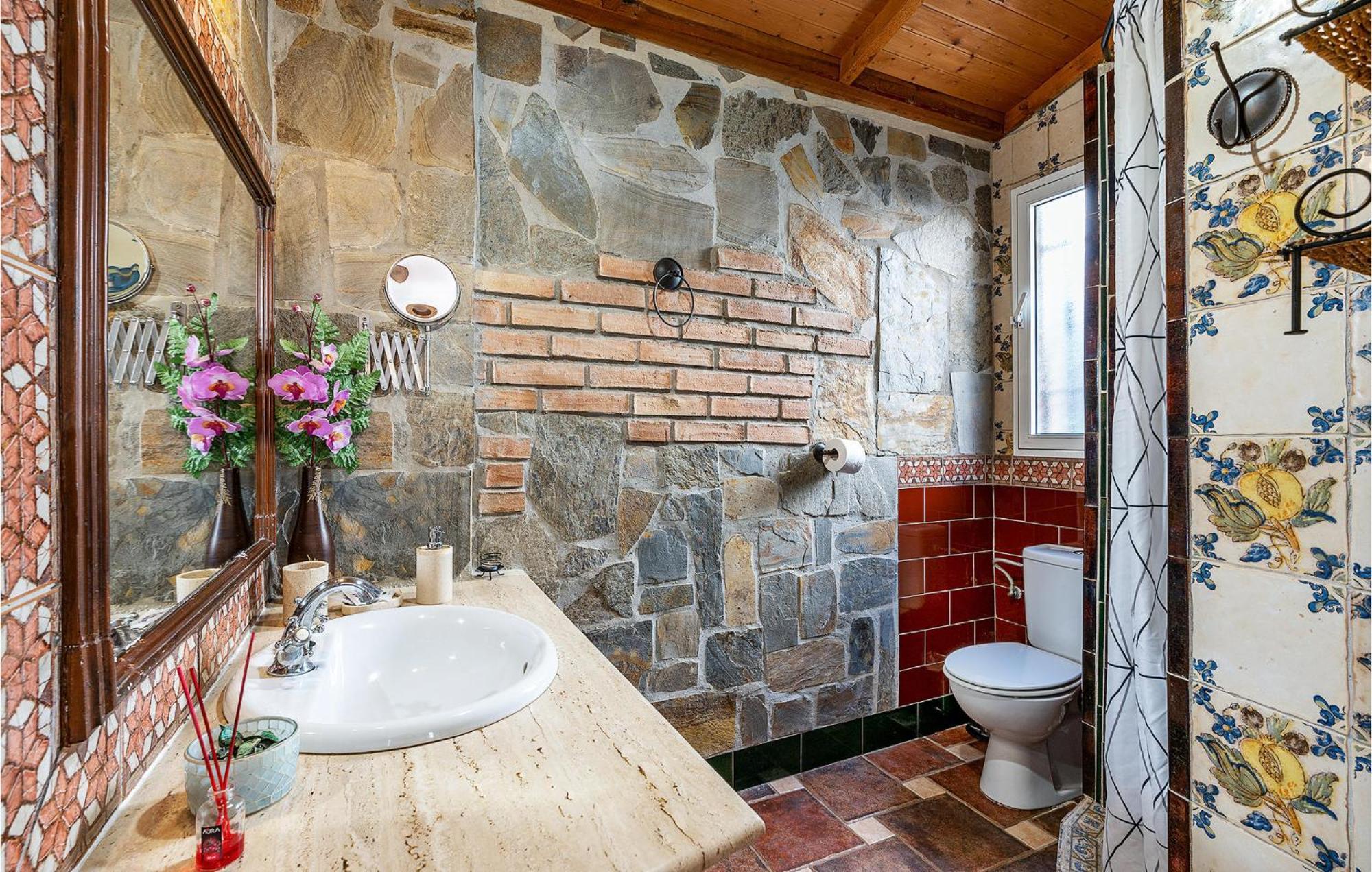 Amazing Home In Frigiliana With Kitchen Luaran gambar