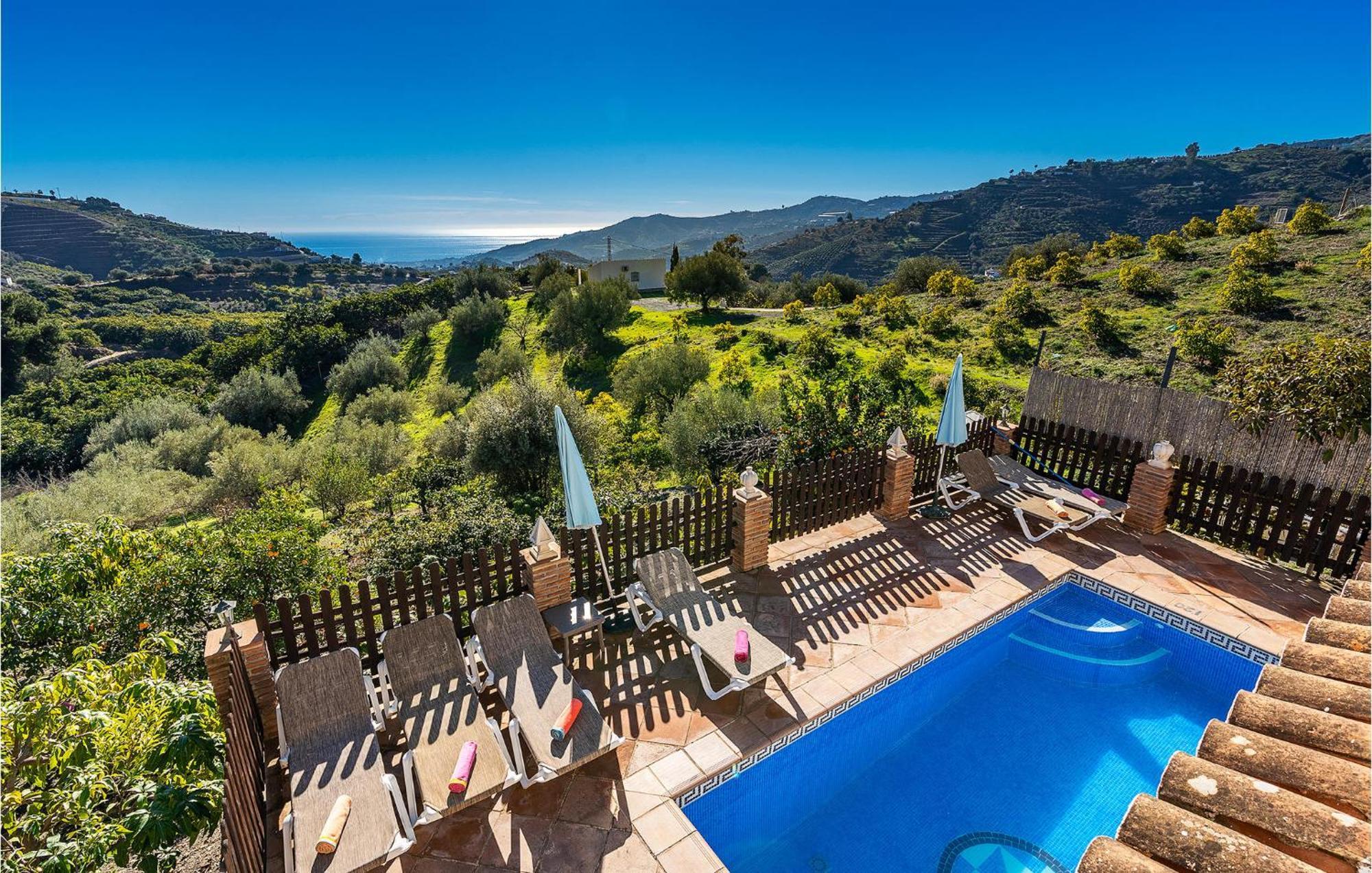 Amazing Home In Frigiliana With Kitchen Luaran gambar