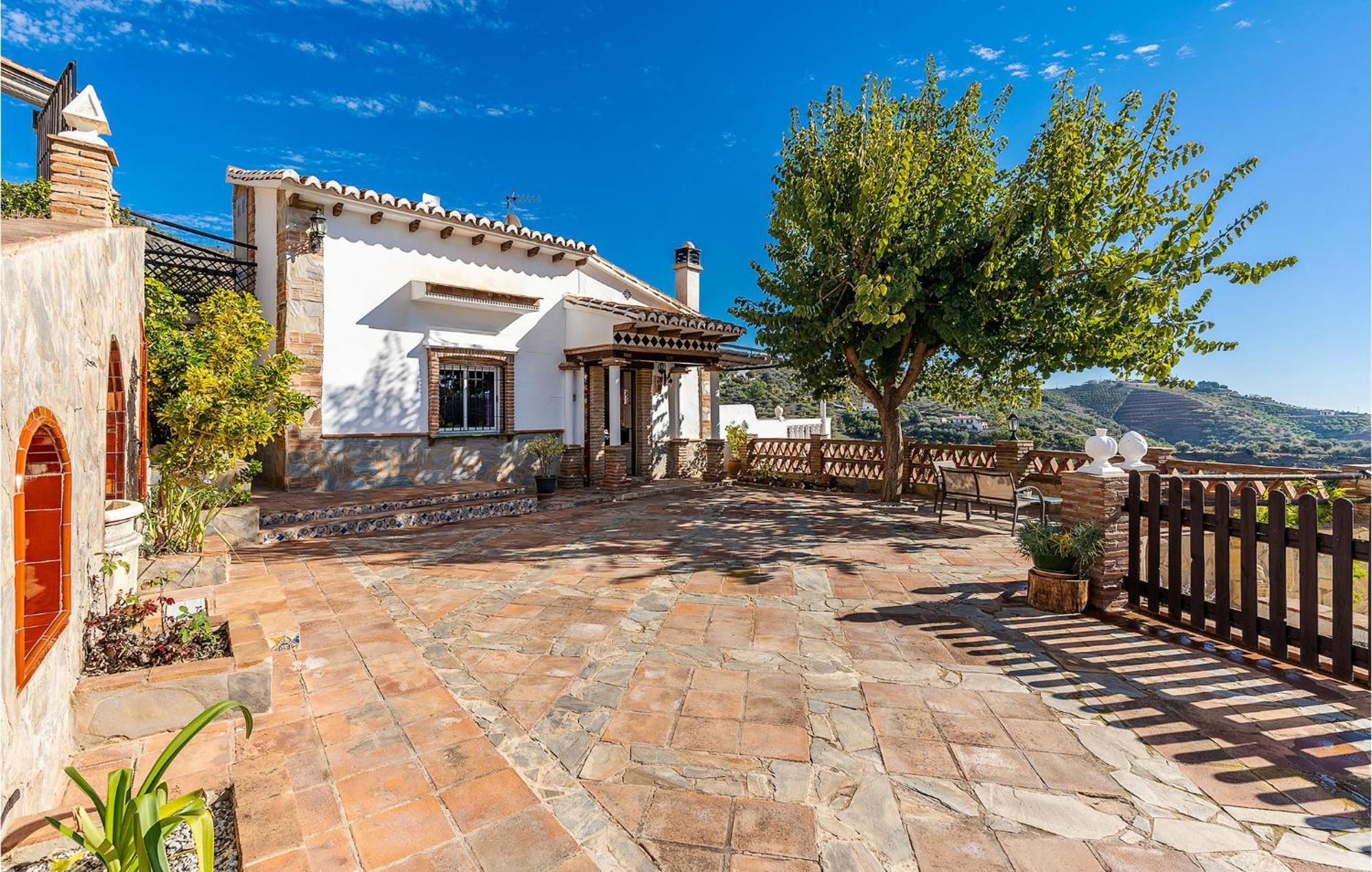 Amazing Home In Frigiliana With Kitchen Luaran gambar